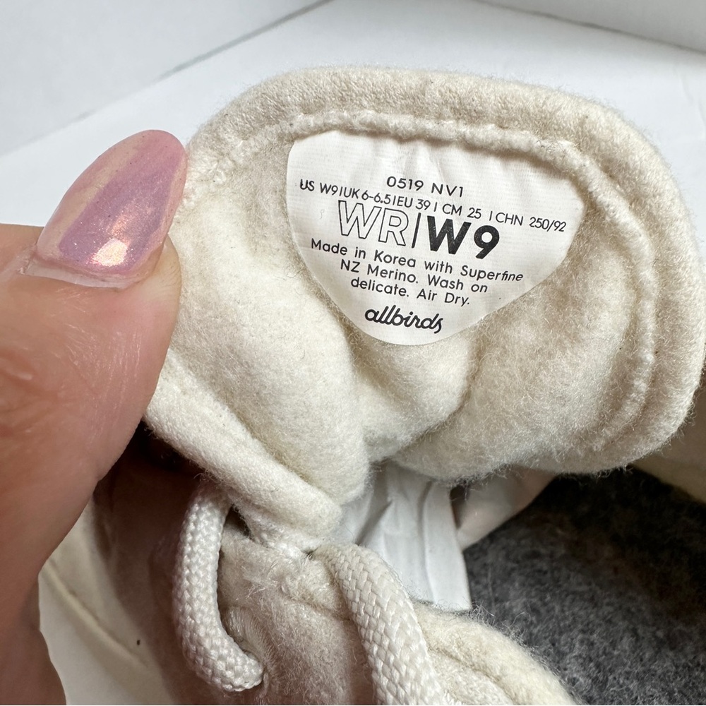 ALLBIRDS Wool Runner Sneakers in Natural White Cream Merino Wool Womens Size 9 - Picture 13 of 14